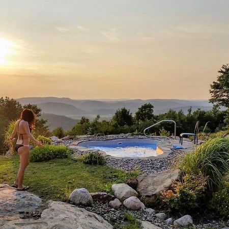 Eco Spa Highland Grenville-Sur-La-Rouge Ngoại thất bức ảnh
