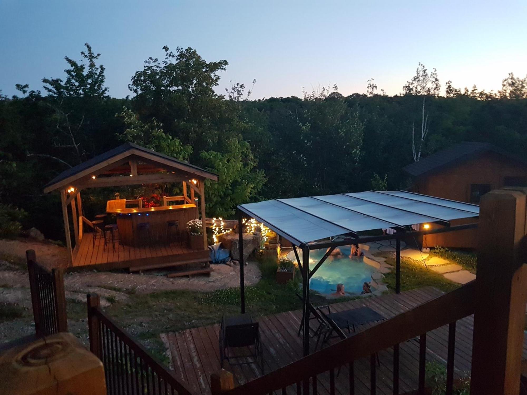 Eco Spa Highland Grenville-Sur-La-Rouge Ngoại thất bức ảnh