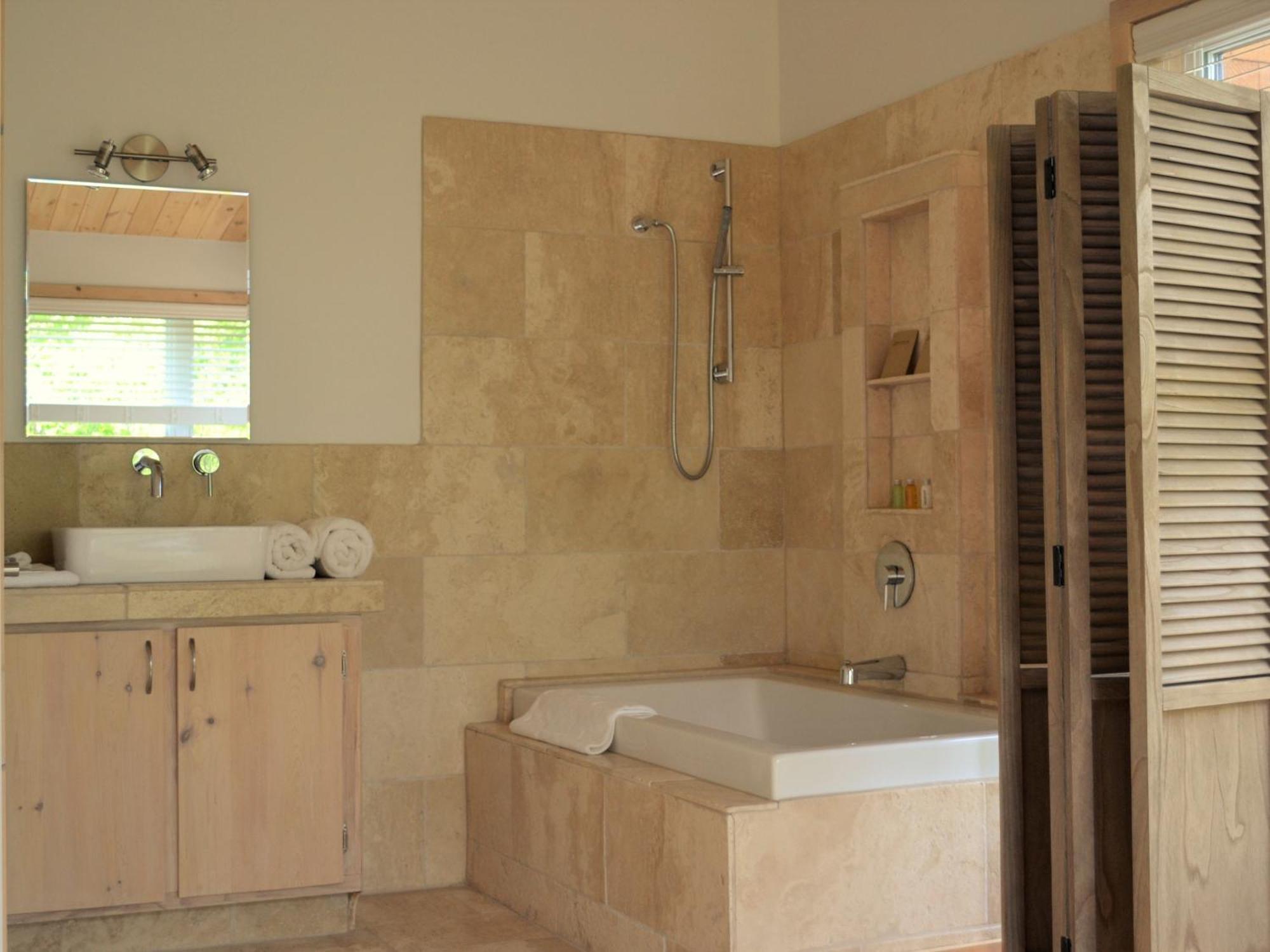 Eco Spa Highland Grenville-Sur-La-Rouge Phòng bức ảnh
